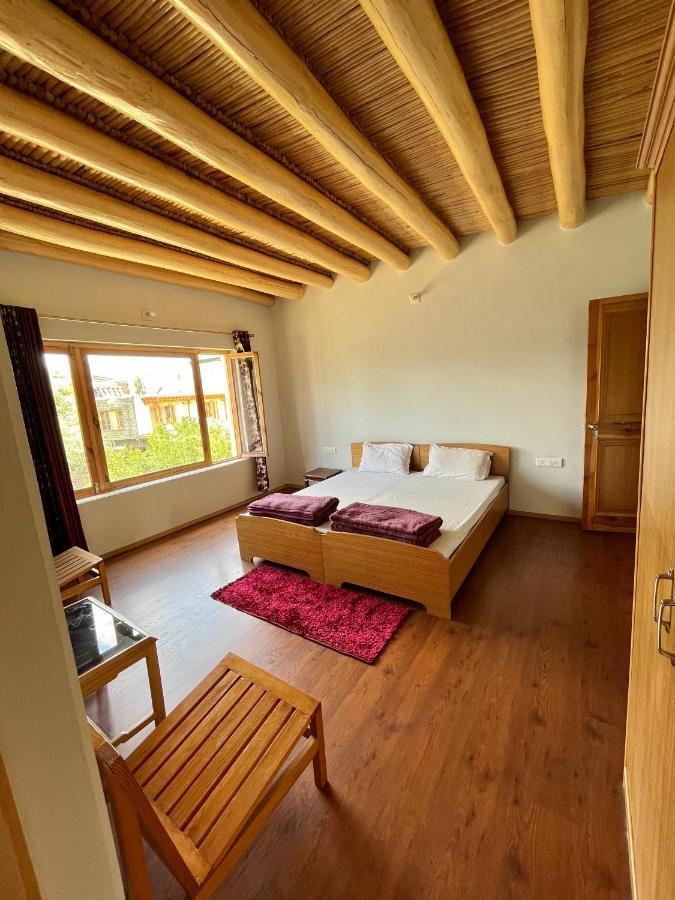 Chakzot Garden House Hotel Leh Exterior photo