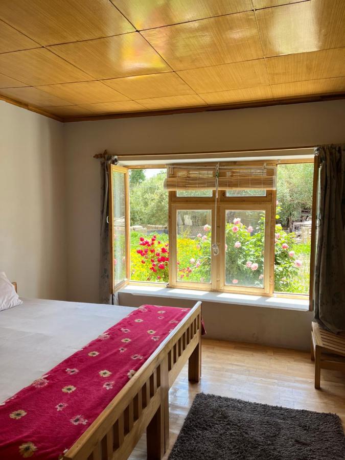 Chakzot Garden House Hotel Leh Exterior photo